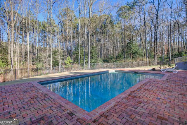 105 Laurel Forest Drive, Tyrone, GA 30290