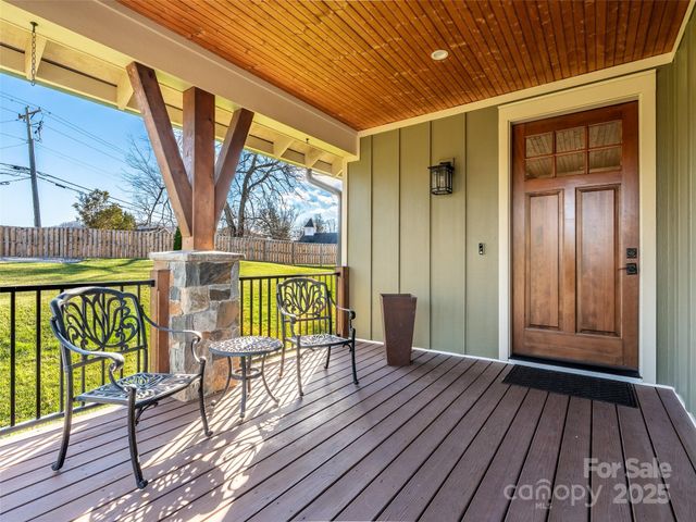 6 Starwood Valley Trail, Arden, NC 28704