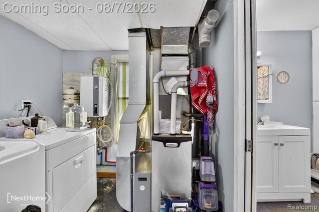 23740 Carleton West Rd Road, Belleville, MI 48111