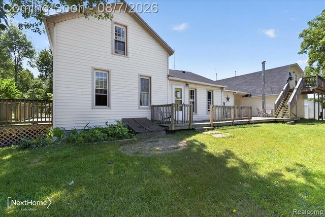 23740 Carleton West Rd Road, Belleville, MI 48111