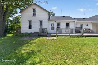 23740 Carleton West Rd Road, Belleville, MI 48111