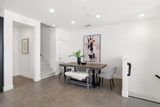 508 Holthouse Terrace, Sunnyvale, CA 94087