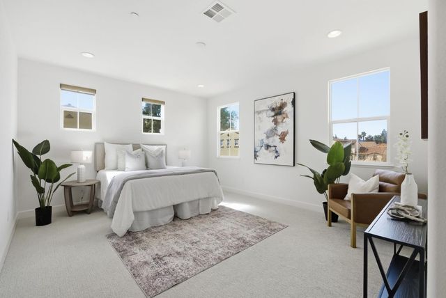 508 Holthouse Terrace, Sunnyvale, CA 94087