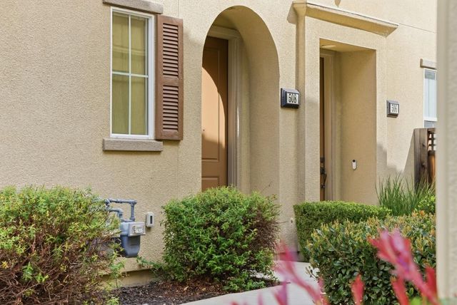508 Holthouse Terrace, Sunnyvale, CA 94087