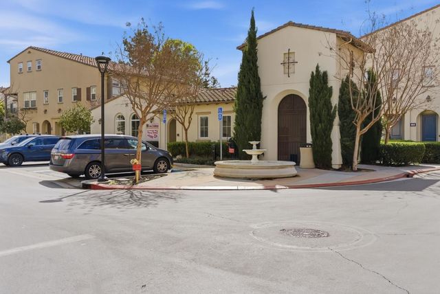 508 Holthouse Terrace, Sunnyvale, CA 94087