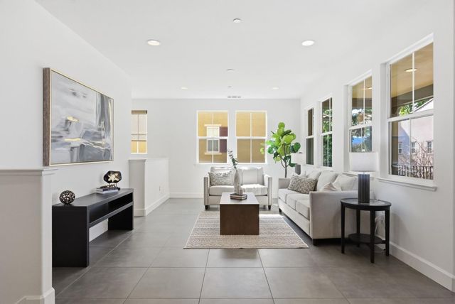 508 Holthouse Terrace, Sunnyvale, CA 94087