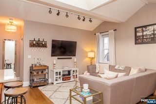 309 1st Street 3C, Hoboken, NJ 07030