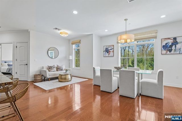 211 Metzger Drive, West Orange, NJ 07052