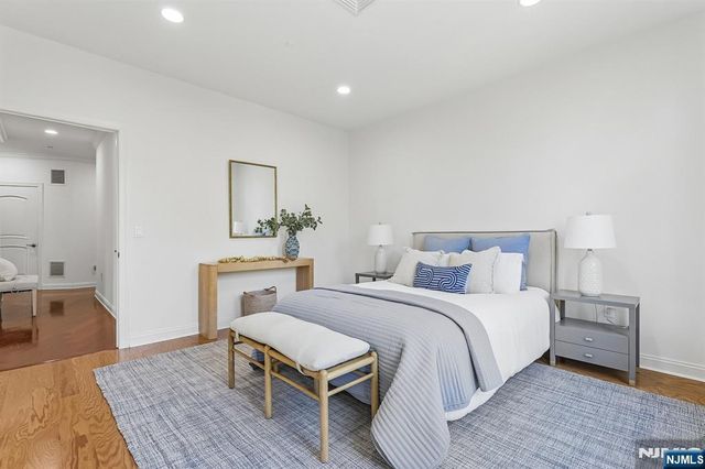 211 Metzger Drive, West Orange, NJ 07052
