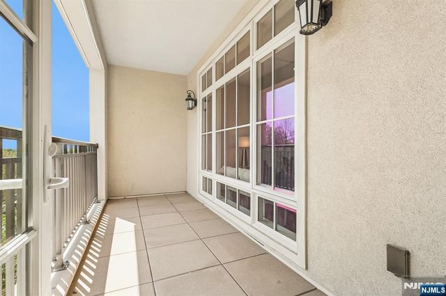 211 Metzger Drive, West Orange, NJ 07052