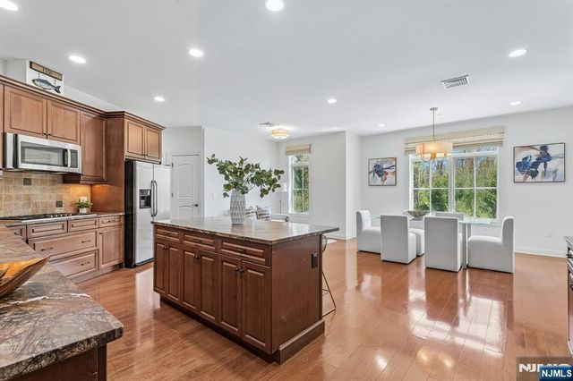 211 Metzger Drive, West Orange, NJ 07052