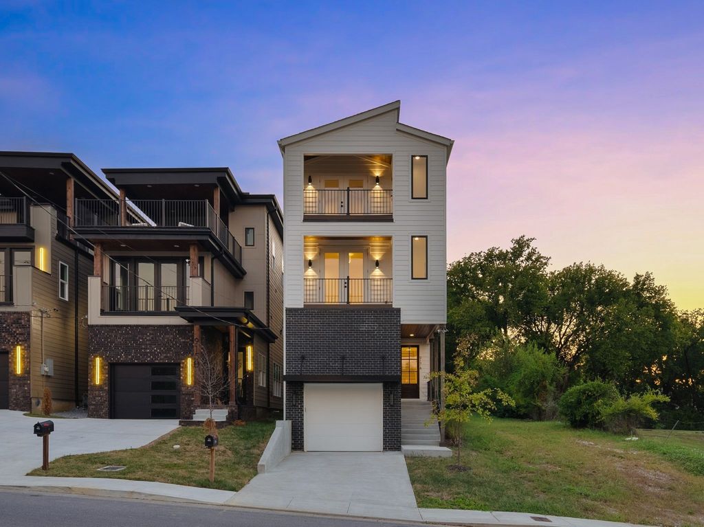 917A 33rd Ave, N, Nashville, TN 37209