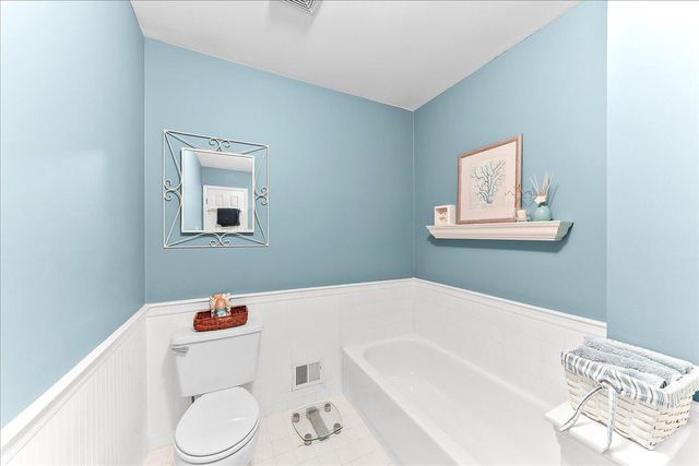 1626 TODD LN, Chester Springs, PA 19425