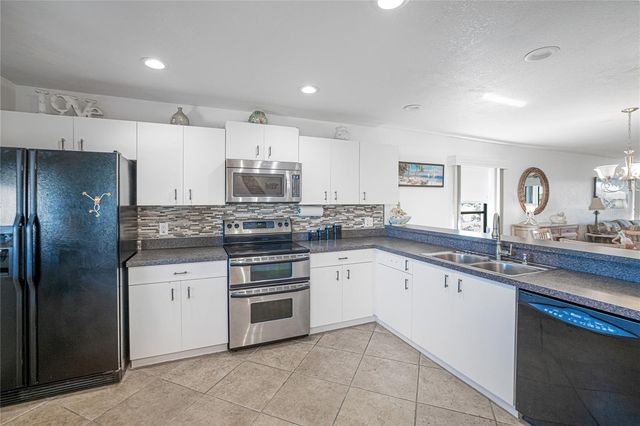 175 KINGS HIGHWAY 1131, Punta Gorda, FL 33983