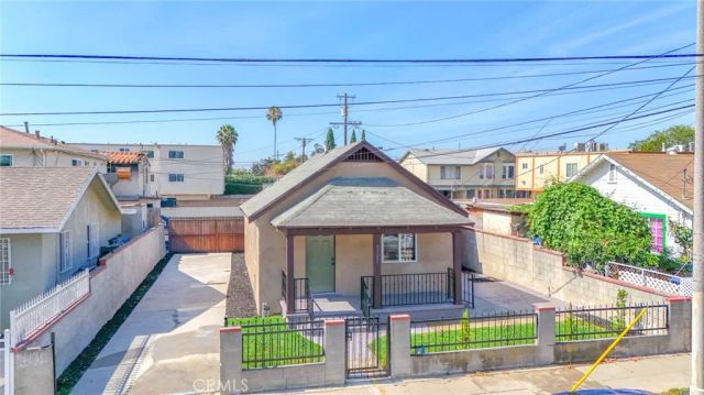 3120 W 63rd, Los Angeles, CA 90043