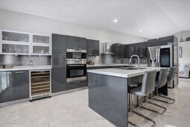 17476 SW 20th St, Miramar, FL 33029