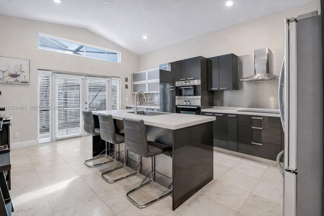 17476 SW 20th St, Miramar, FL 33029