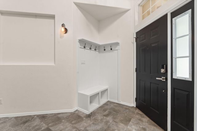 9119 Autumn Rose Drive NE, Albuquerque, NM 87113