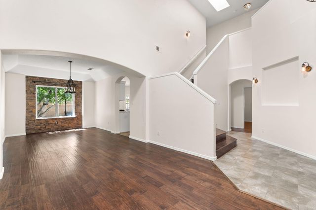 9119 Autumn Rose Drive NE, Albuquerque, NM 87113