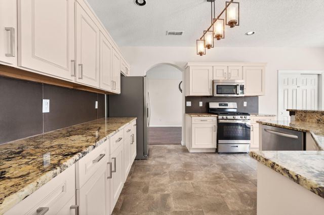 9119 Autumn Rose Drive NE, Albuquerque, NM 87113