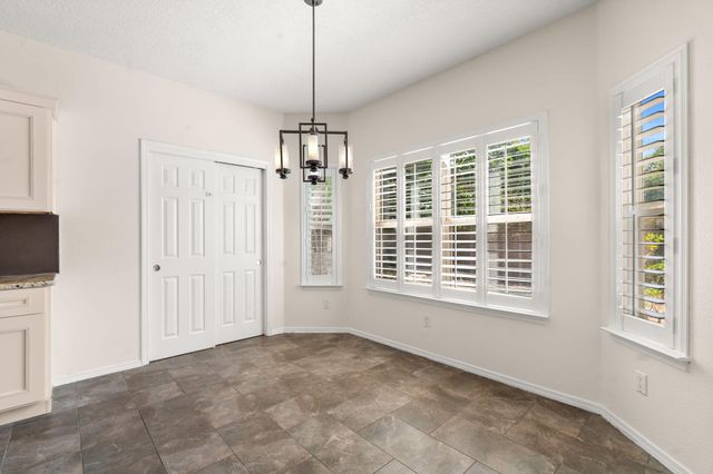 9119 Autumn Rose Drive NE, Albuquerque, NM 87113