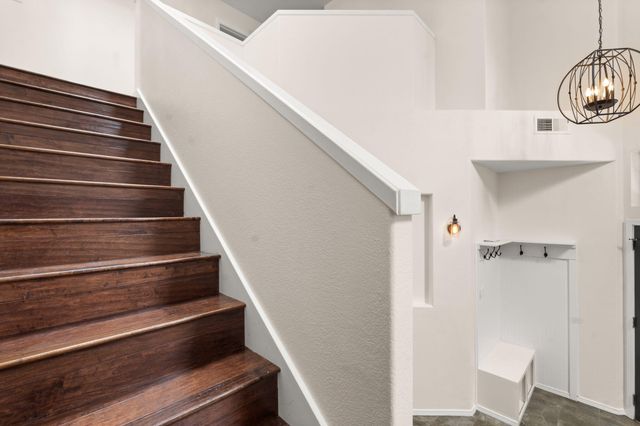 9119 Autumn Rose Drive NE, Albuquerque, NM 87113