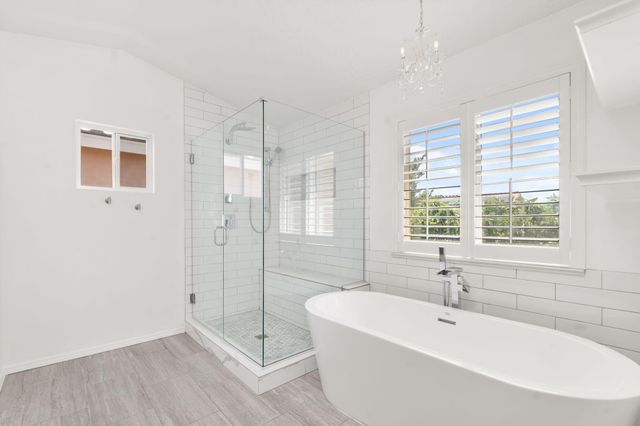 9119 Autumn Rose Drive NE, Albuquerque, NM 87113