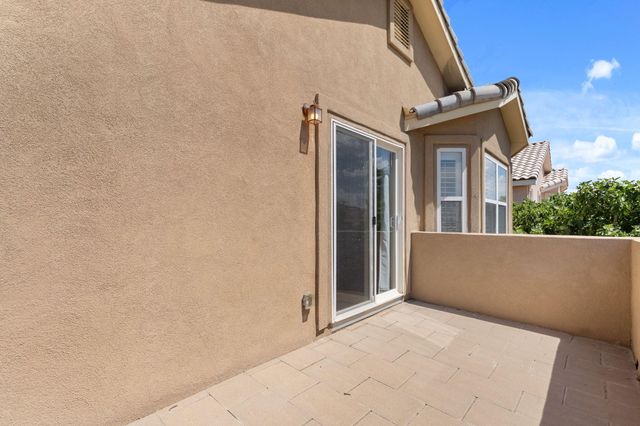 9119 Autumn Rose Drive NE, Albuquerque, NM 87113