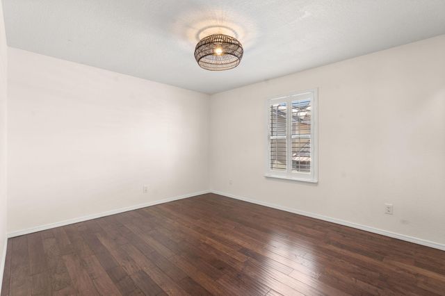 9119 Autumn Rose Drive NE, Albuquerque, NM 87113