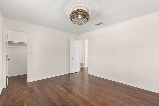 9119 Autumn Rose Drive NE, Albuquerque, NM 87113