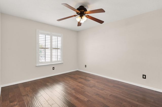 9119 Autumn Rose Drive NE, Albuquerque, NM 87113