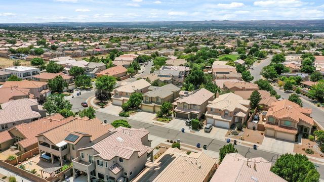 9119 Autumn Rose Drive NE, Albuquerque, NM 87113