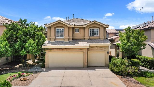 9119 Autumn Rose Drive NE, Albuquerque, NM 87113