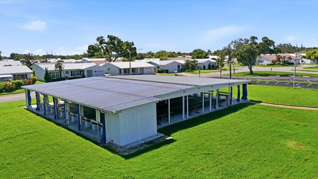9304 41ST STREET N, Pinellas Park, FL 33782