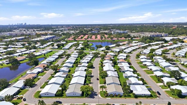 9304 41ST STREET N, Pinellas Park, FL 33782