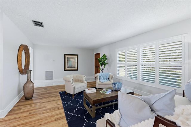 9304 41ST STREET N, Pinellas Park, FL 33782