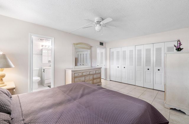 57 Canterbury, West Palm Beach, FL 33417