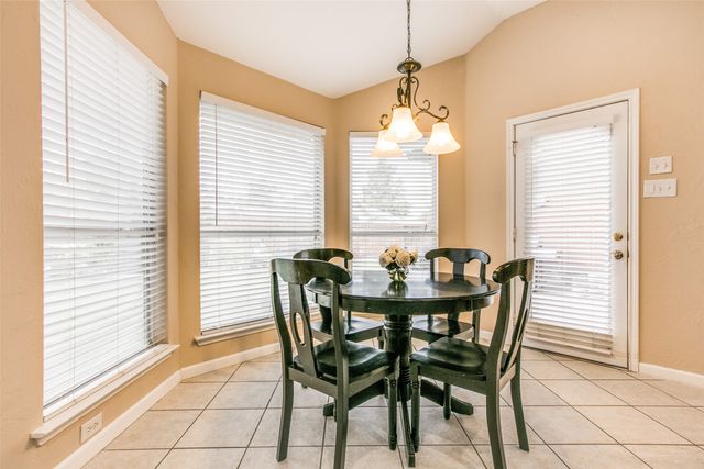 2509 Caprock Cove, Flower Mound, TX 75028
