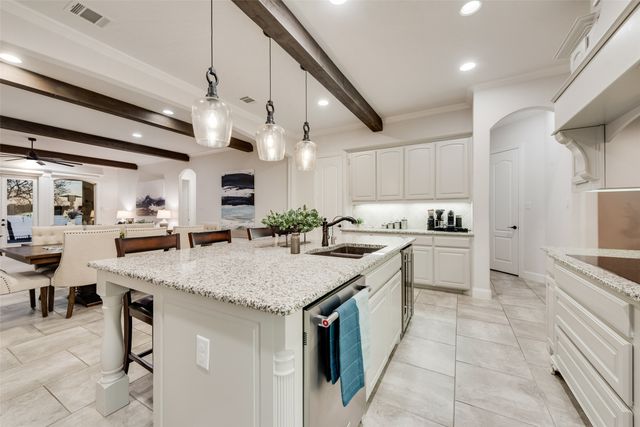 10013 Lakeside Drive, Fort Worth, TX 76179