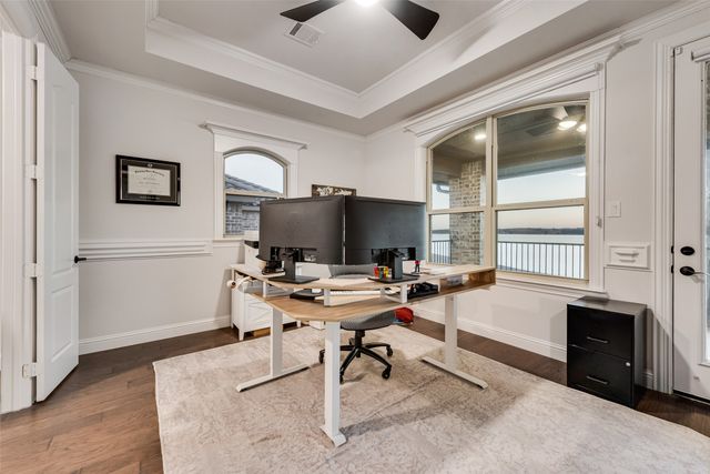 10013 Lakeside Drive, Fort Worth, TX 76179