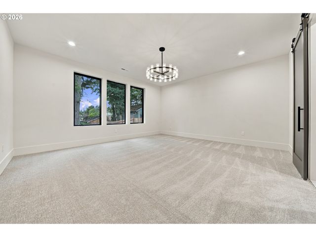 4012 Norfolk St, West Linn, OR 97068