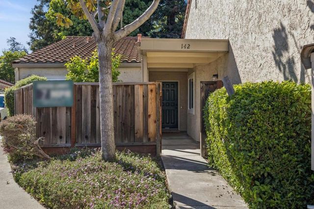 142 Mission Drive, East Palo Alto, CA 94303