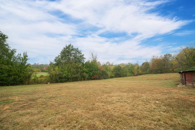 164 Co Rd 635, Athens, TN 37303