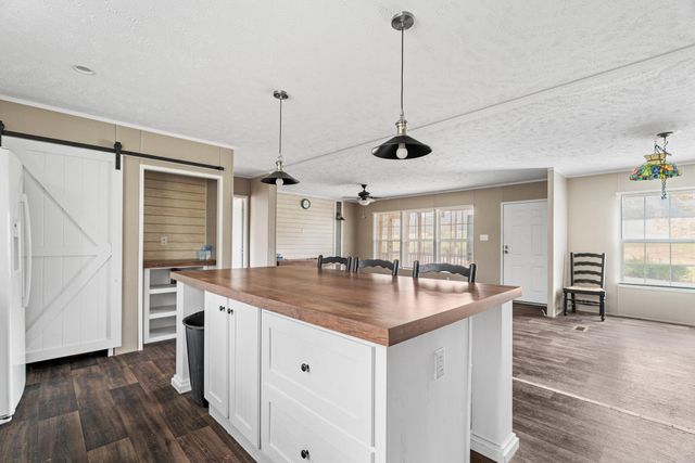 164 Co Rd 635, Athens, TN 37303