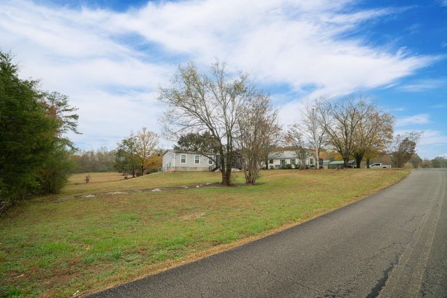 164 Co Rd 635, Athens, TN 37303