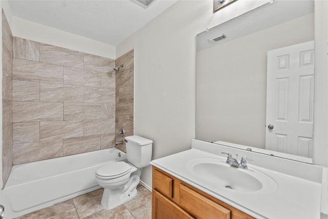 13431 Rural Oak Street, Houston, TX 77034