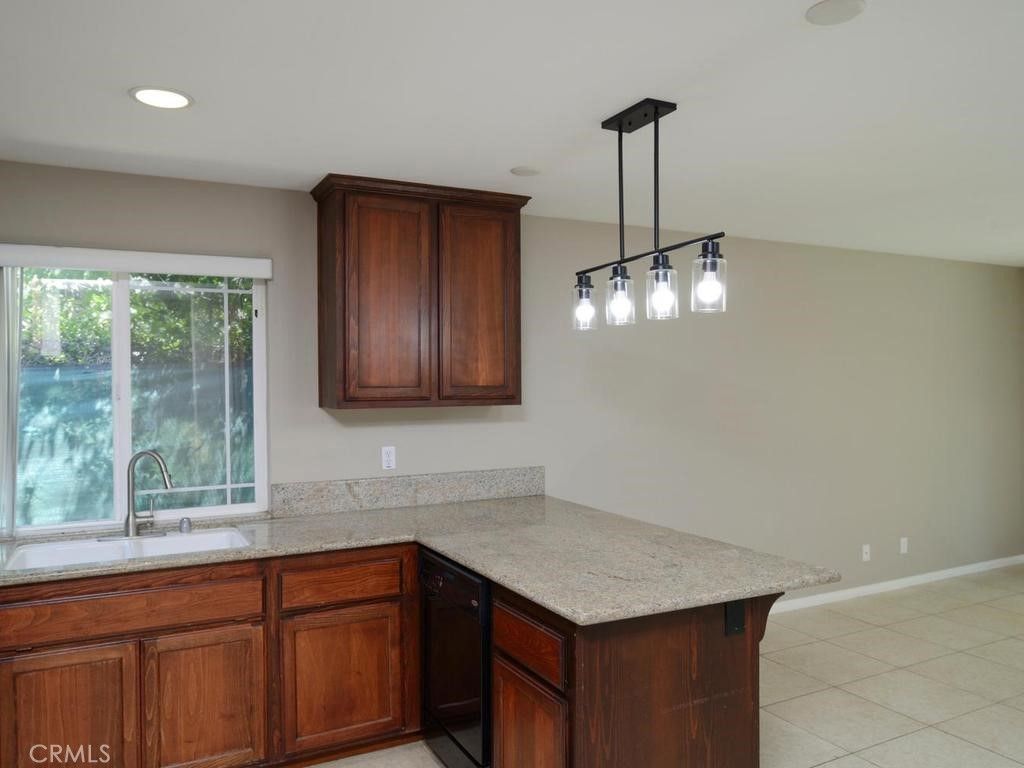 Image 4 of property listing at 5742 Magnolia, Riverside, CA 92506