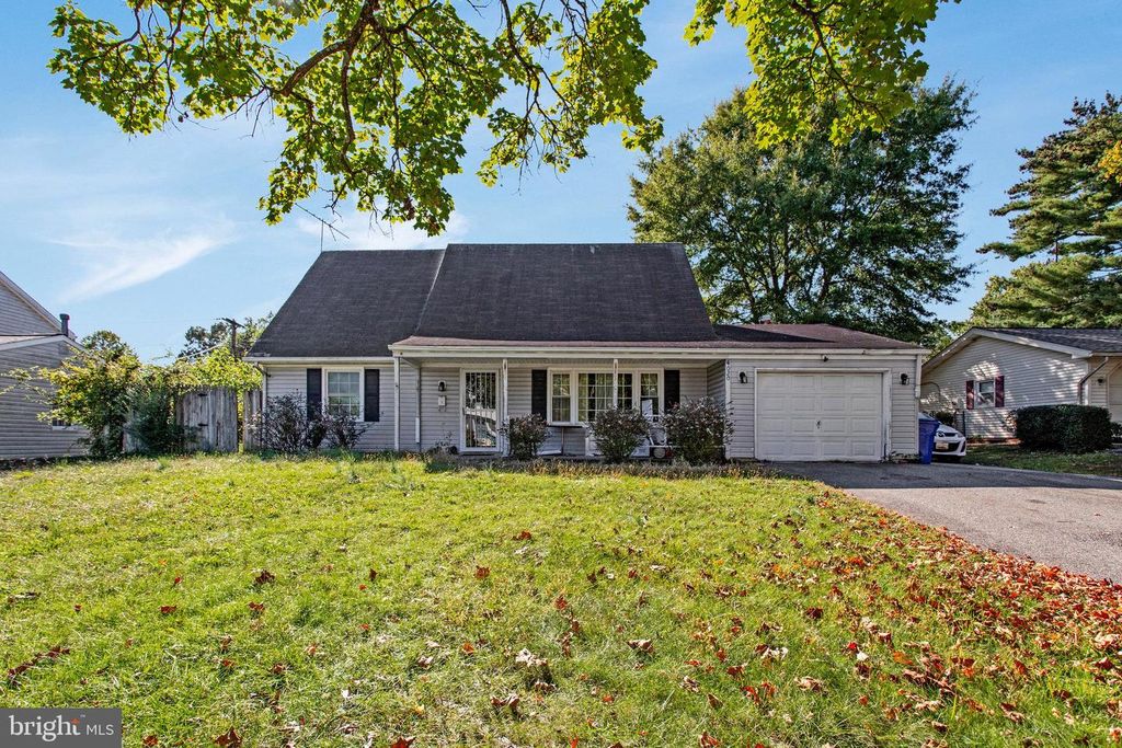 4020 CHELMONT LN, Bowie, MD 20715