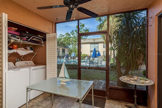40 W ORANGE STREET 102, Tarpon Springs, FL 34689