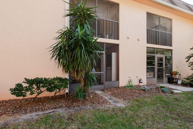 40 W ORANGE STREET 102, Tarpon Springs, FL 34689